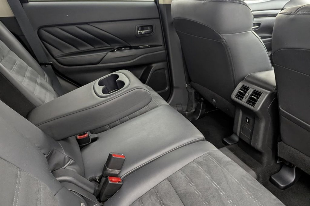 Used Mitsubishi Outlander 2019 for sale - 77212169: Photo 18