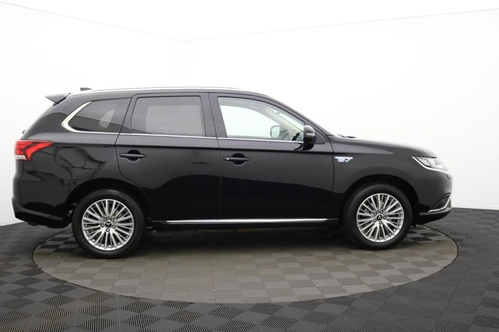 Used Mitsubishi Outlander 2019 for sale - 77212169: Photo 2