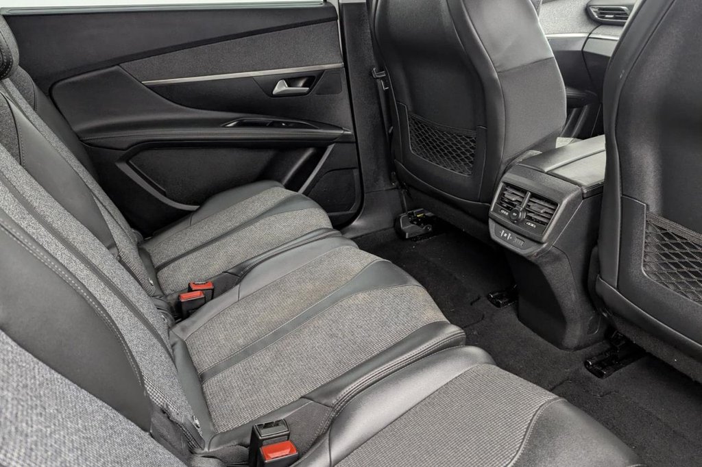 Used Peugeot 5008 2020 for sale - 77211900: Photo 17