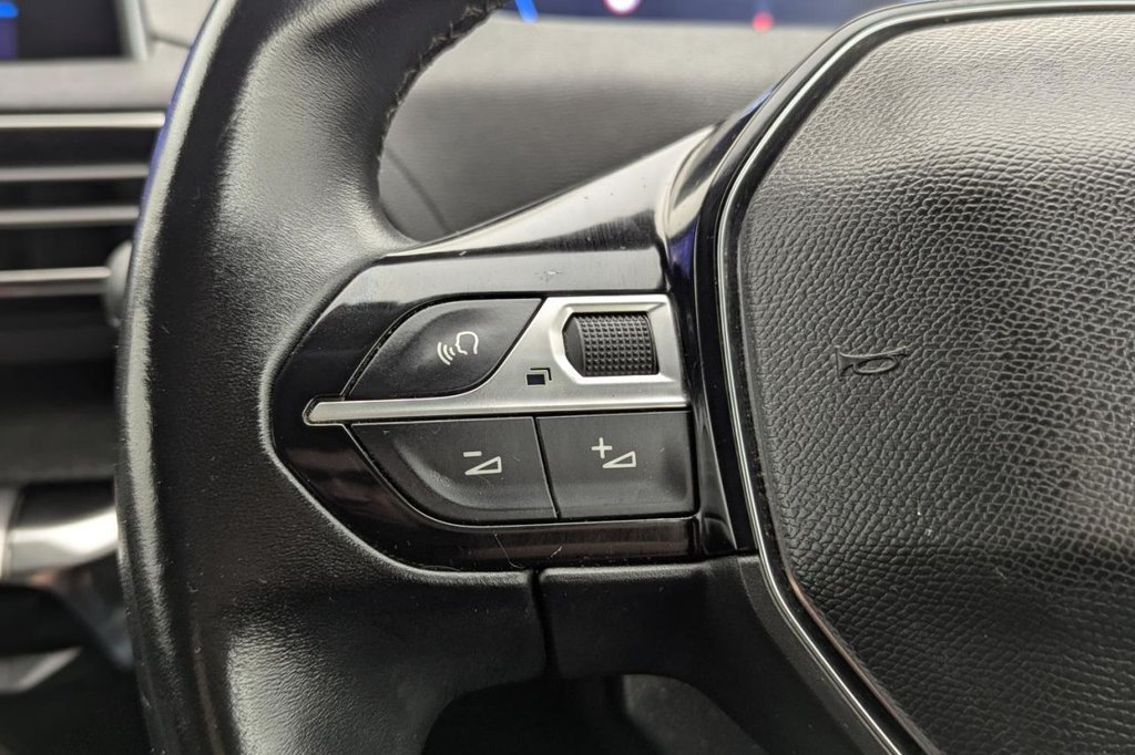 Used Peugeot 5008 2020 for sale - 77211900: Photo 38