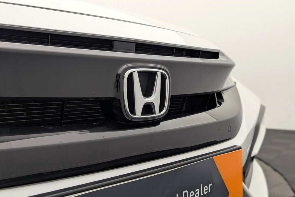 Used Honda Civic 2021 for sale - 77835900: Photo 48
