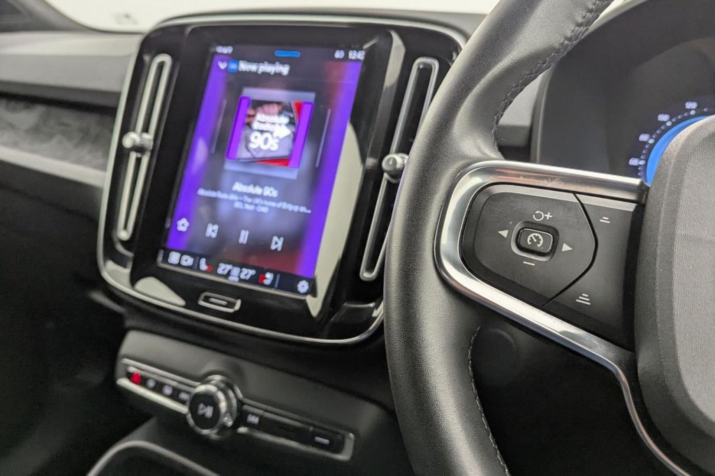 Used Volvo XC40 2022 for sale - 77212069: Photo 13