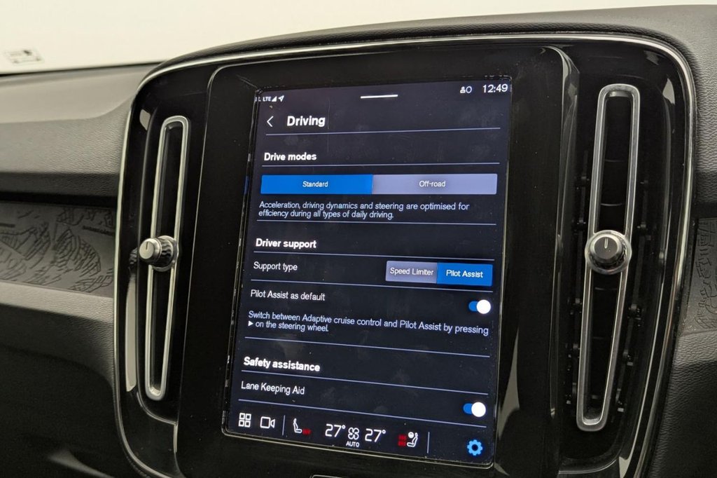 Used Volvo XC40 2022 for sale - 77212069: Photo 28