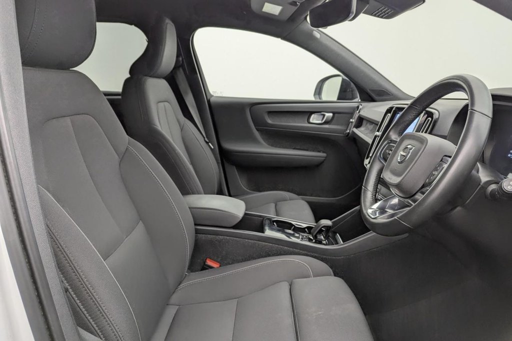 Used Volvo XC40 2022 for sale - 77212069: Photo 3