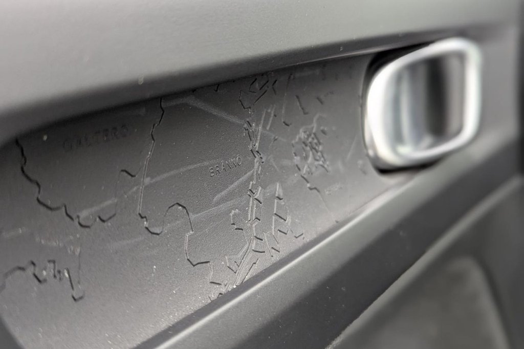 Used Volvo XC40 2022 for sale - 77212069: Photo 33