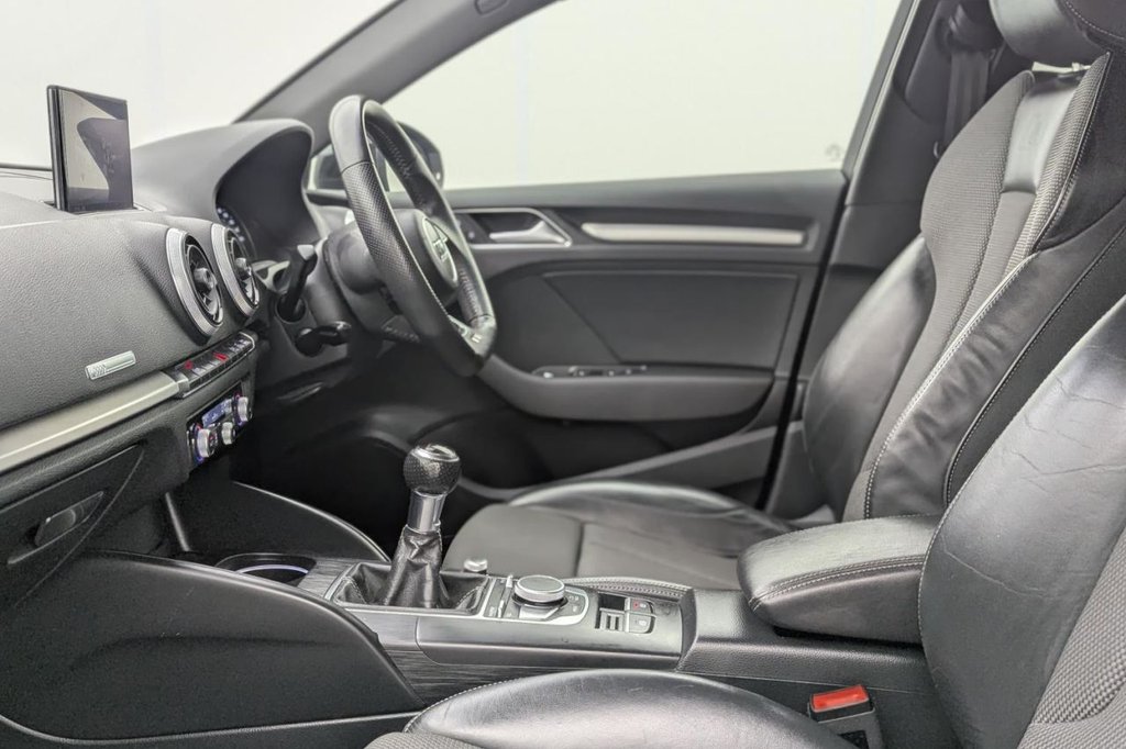 Used Audi A3 2018 for sale - 77981635: Photo 25