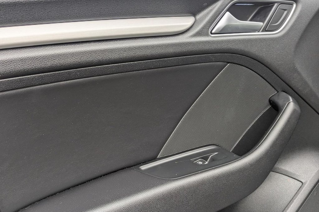 Used Audi A3 2018 for sale - 77981635: Photo 32