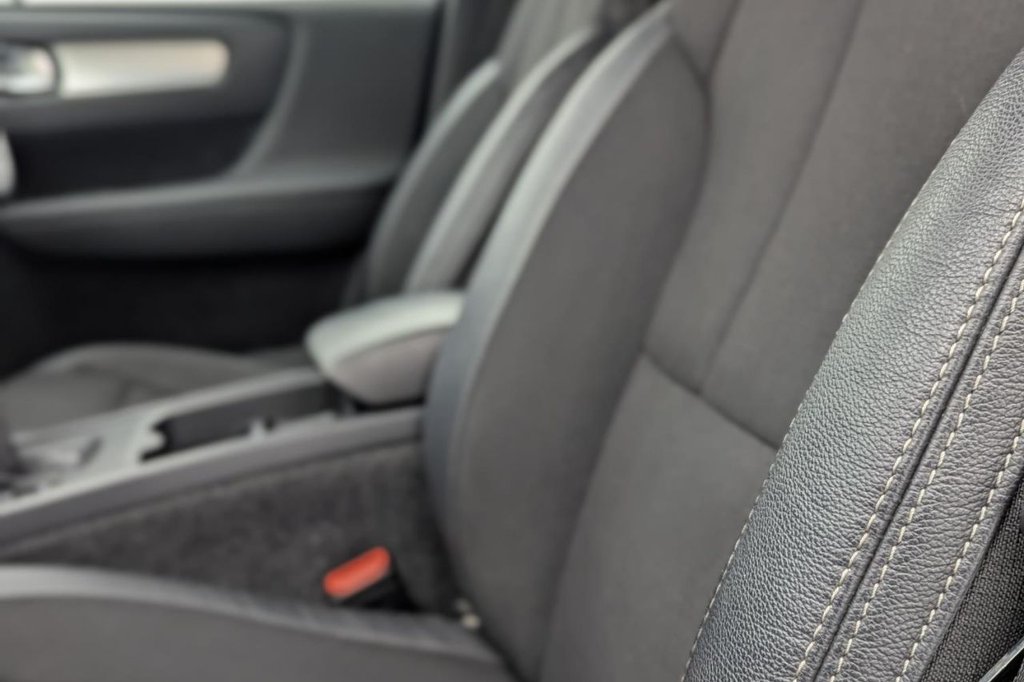 Used Volvo XC40 2018 for sale - 77263439: Photo 30