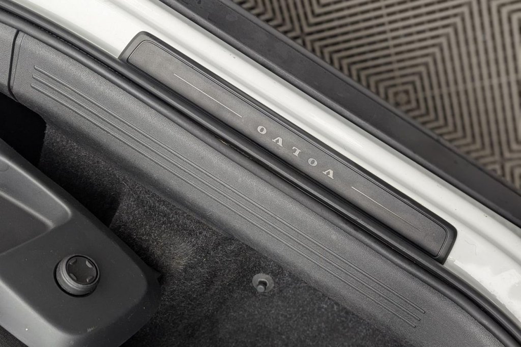 Used Volvo XC40 2018 for sale - 77263439: Photo 31