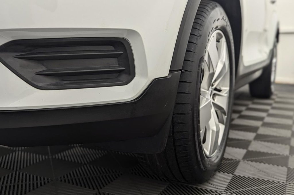 Used Volvo XC40 2018 for sale - 77263439: Photo 50