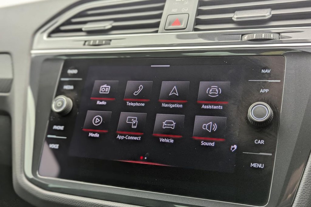 Used Volkswagen Tiguan 2020 for sale - 77821129: Photo 41