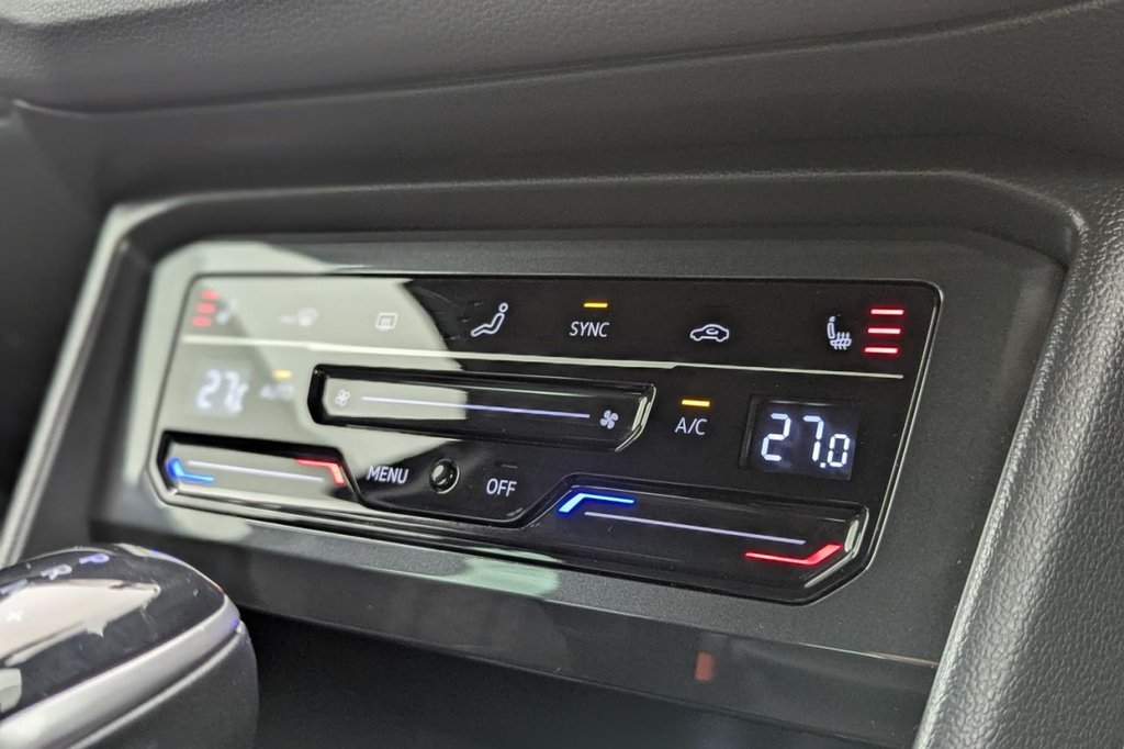 Used Volkswagen Tiguan 2020 for sale - 77821129: Photo 42