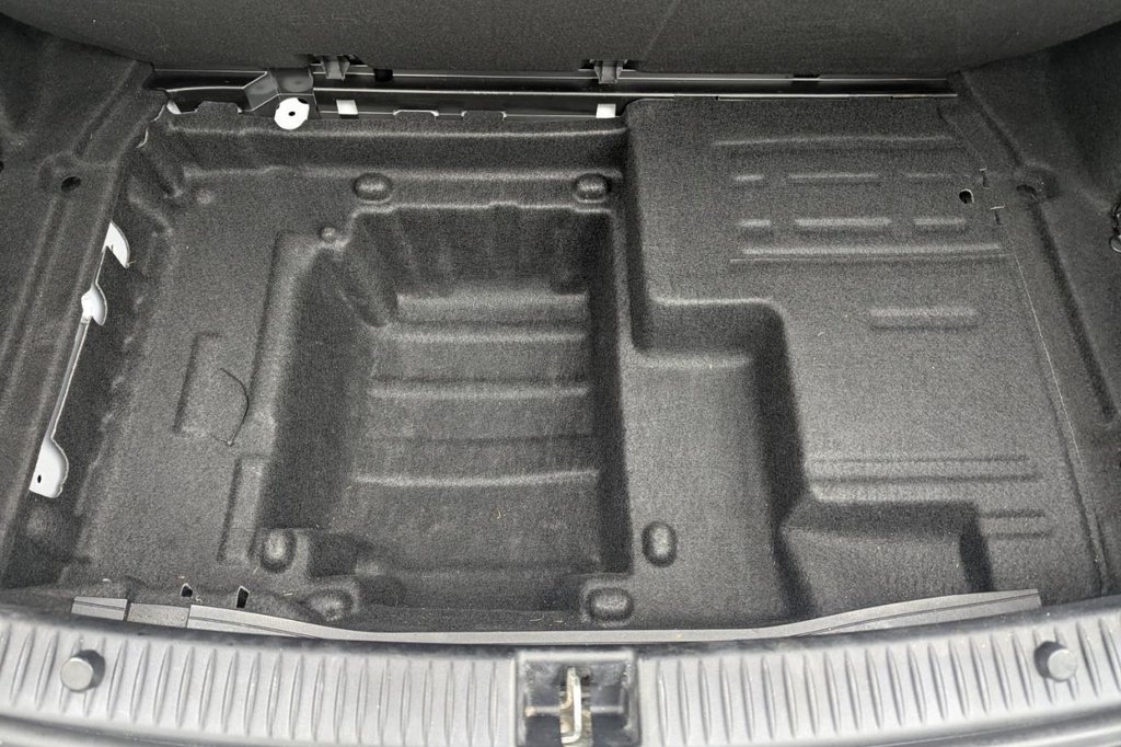 Used Mercedes-Benz C Class 2014 for sale - 77212113: Photo 22