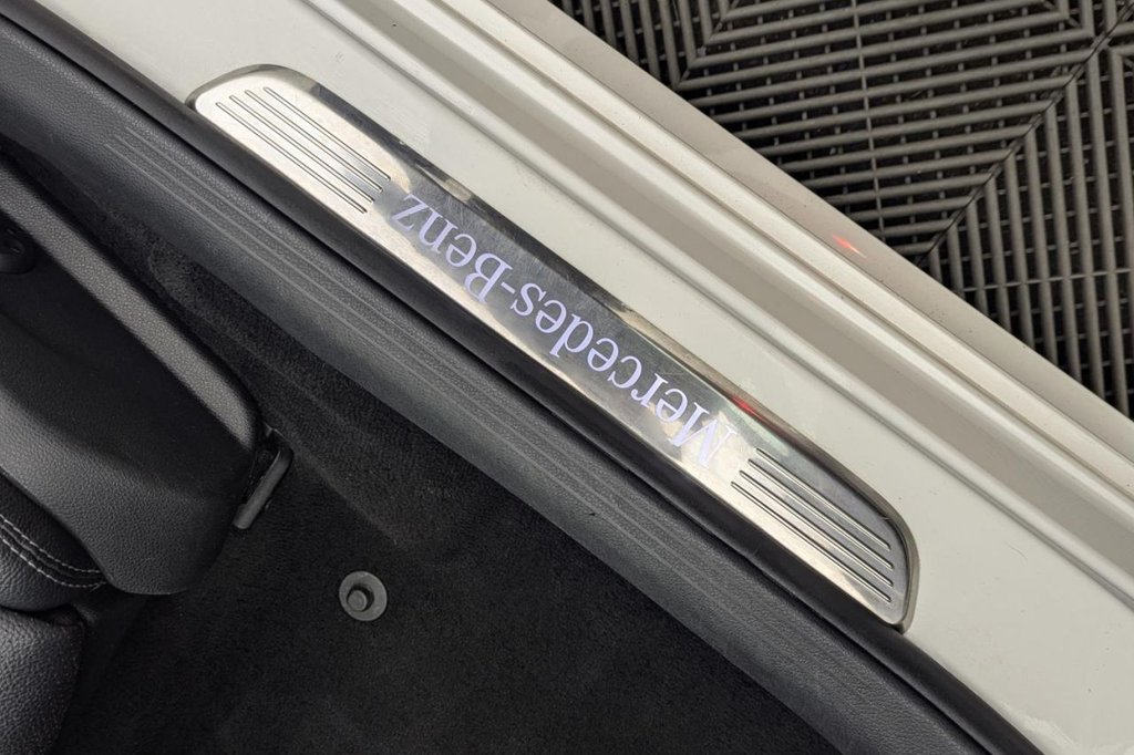 Used Mercedes-Benz C Class 2014 for sale - 77212113: Photo 32