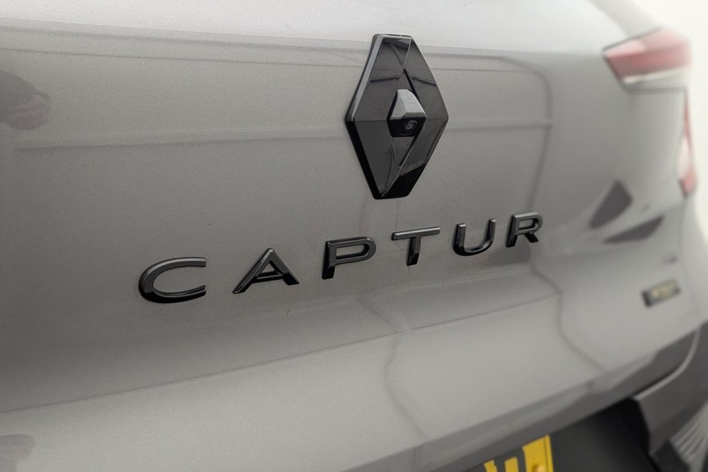 Used Renault Captur 2023 for sale - 77780552: Photo 47