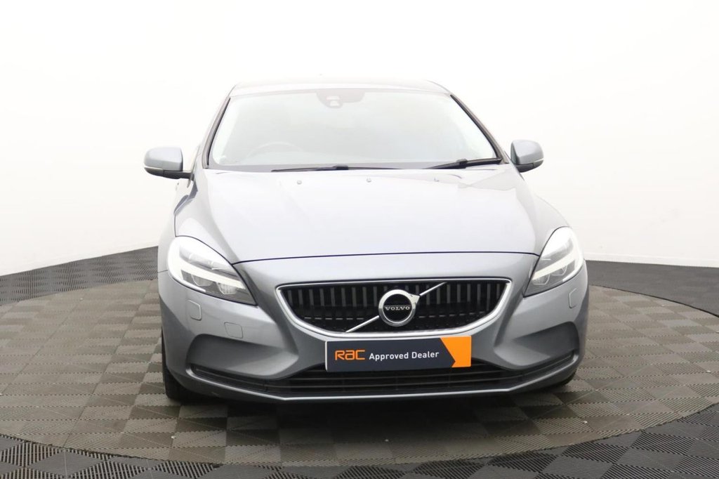 Used Volvo V40 2017 for sale - 77534965: Photo 10