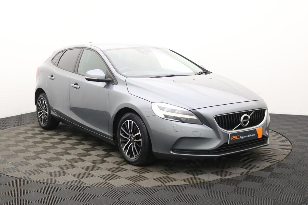 Used Volvo V40 2017 for sale - 77534965: Photo 11
