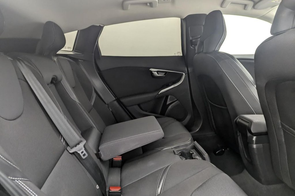 Used Volvo V40 2017 for sale - 77534965: Photo 16