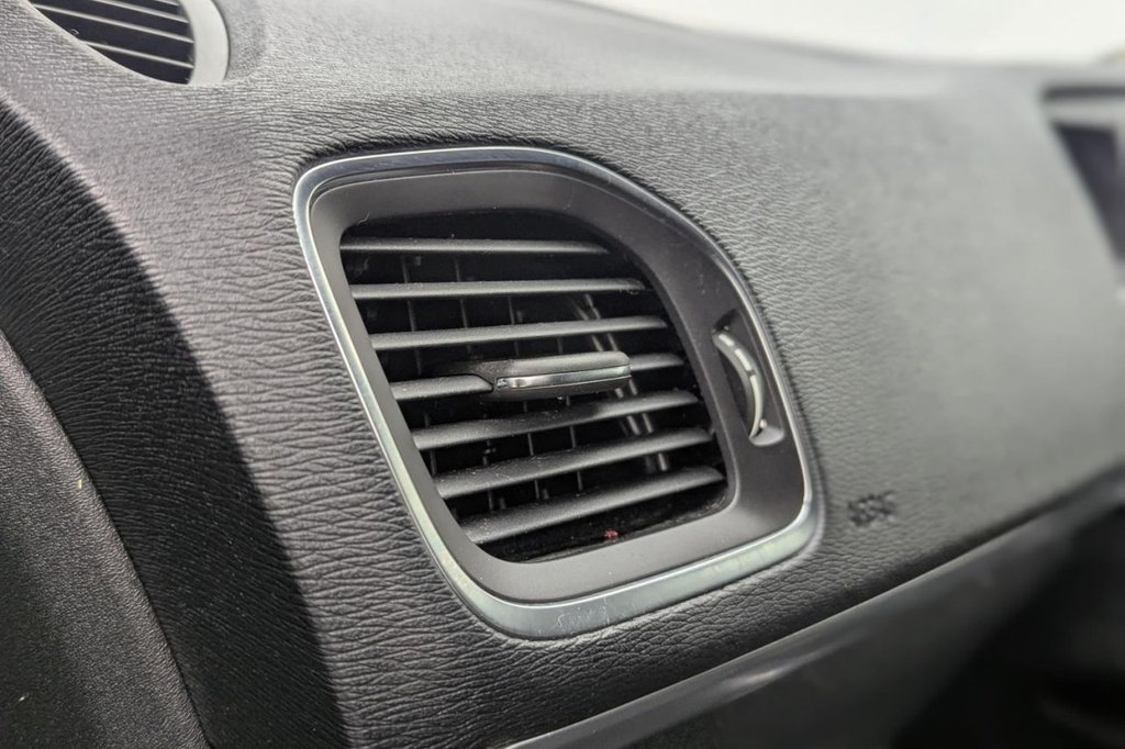 Used Volvo V40 2017 for sale - 77534965: Photo 21