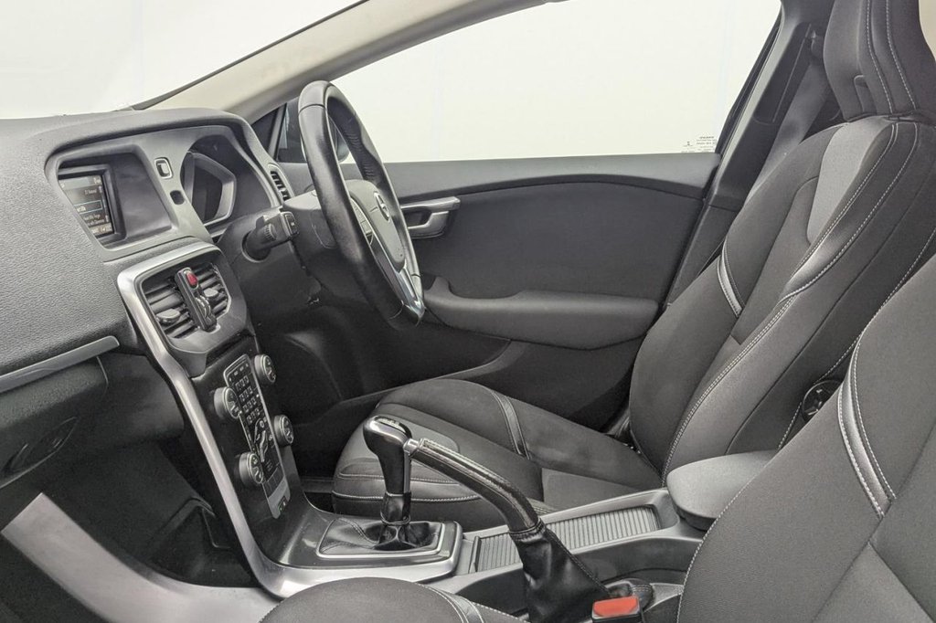 Used Volvo V40 2017 for sale - 77534965: Photo 24