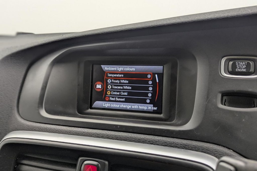 Used Volvo V40 2017 for sale - 77534965: Photo 29