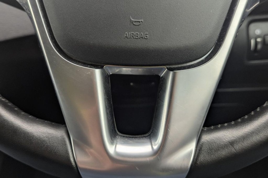 Used Volvo V40 2017 for sale - 77534965: Photo 33