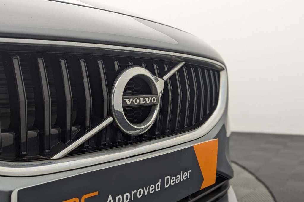 Used Volvo V40 2017 for sale - 77534965: Photo 45