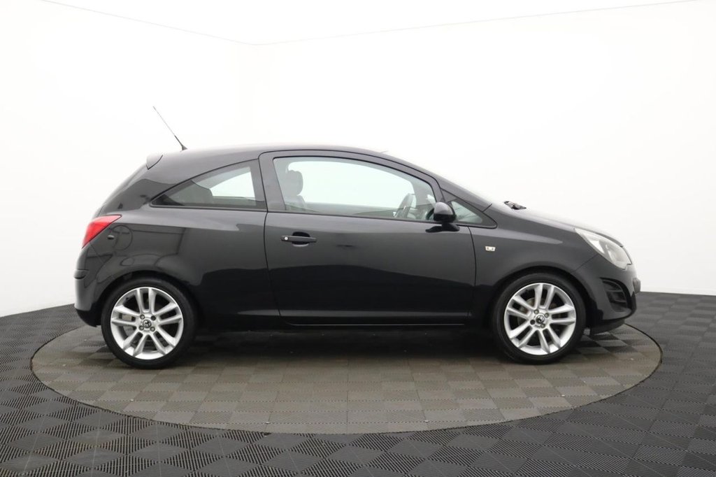 Used Vauxhall Corsa 2014 for sale - 77370101: Photo 2