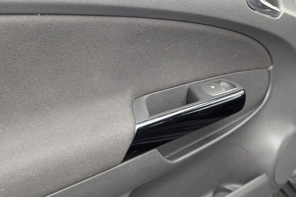 Used Vauxhall Corsa 2014 for sale - 77370101: Photo 24