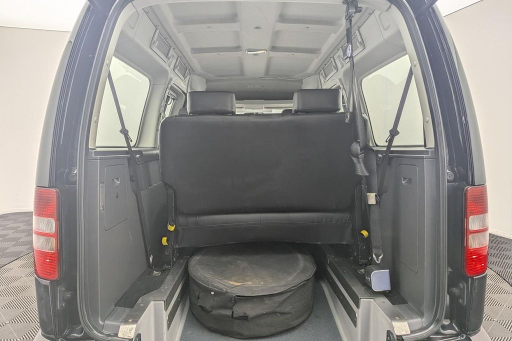 Used Volkswagen Caddy Maxi Life 2012 for sale - 77520839: Photo 21