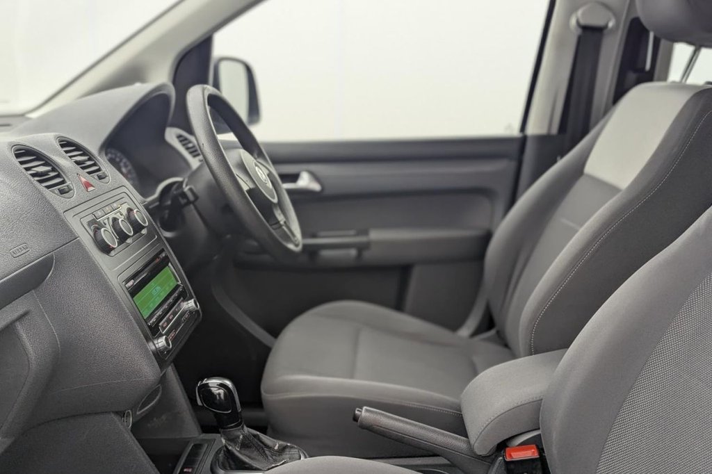 Used Volkswagen Caddy Maxi Life 2012 for sale - 77520839: Photo 25