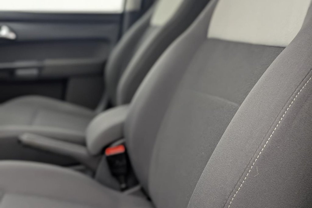 Used Volkswagen Caddy Maxi Life 2012 for sale - 77520839: Photo 28