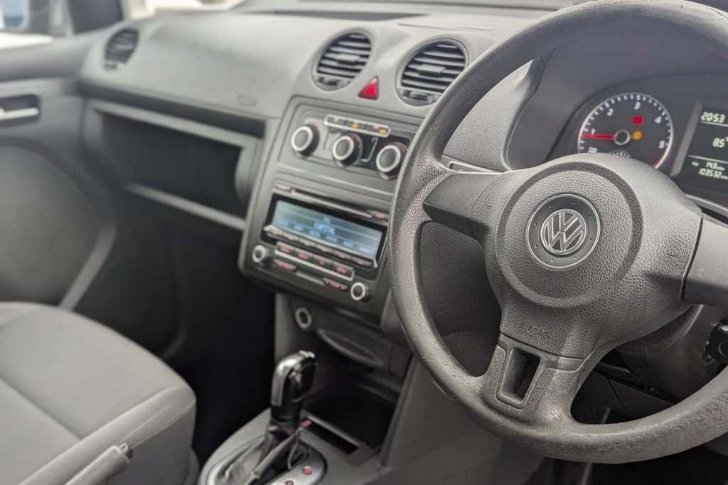 Used Volkswagen Caddy Maxi Life 2012 for sale - 77520839: Photo 38