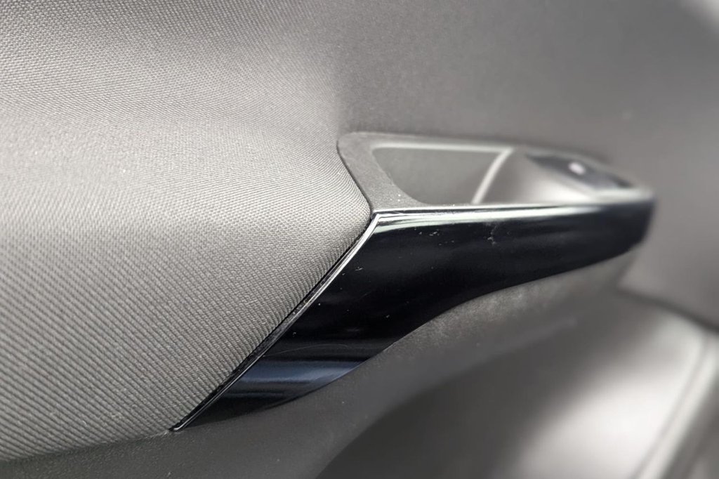 Used Vauxhall Corsa 2015 for sale - 77212323: Photo 21