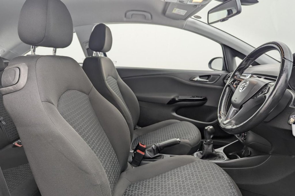 Used Vauxhall Corsa 2015 for sale - 77212323: Photo 3