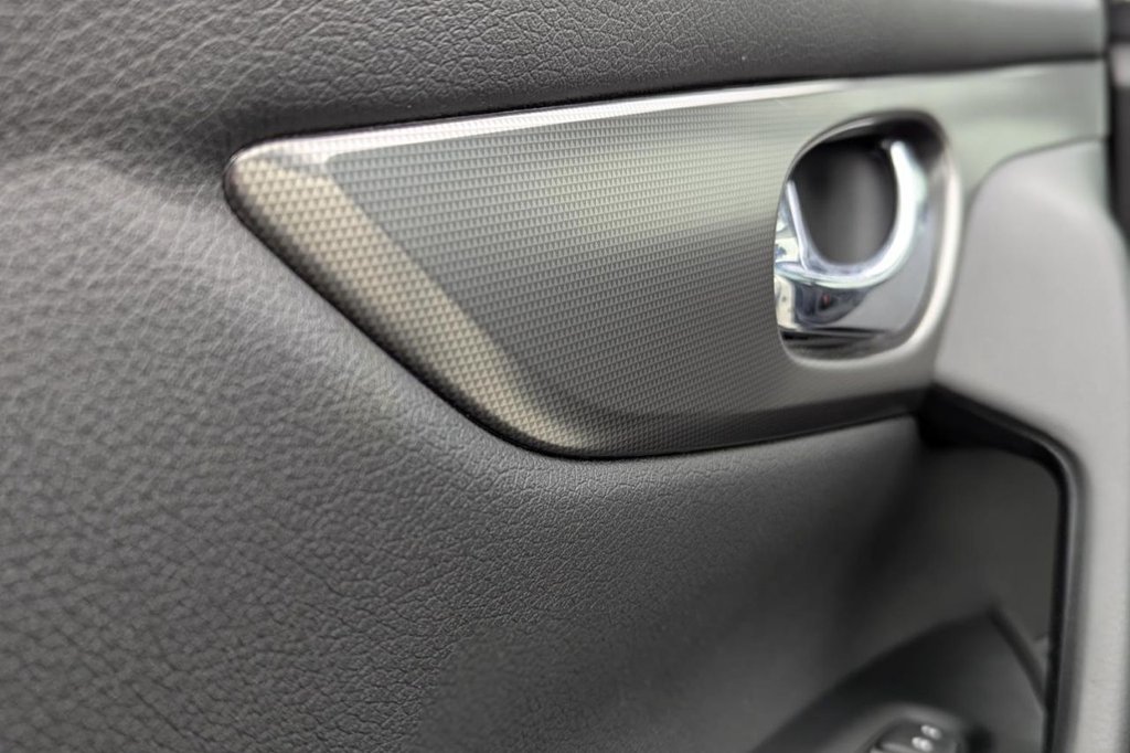 Used Nissan Qashqai 2017 for sale - 77212258: Photo 25