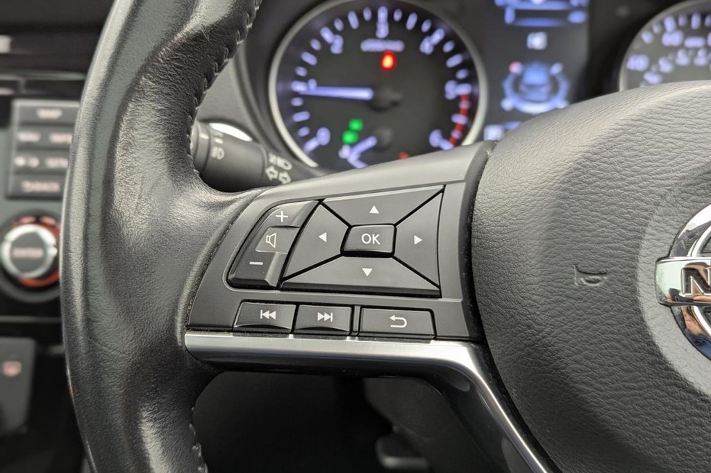 Used Nissan Qashqai 2017 for sale - 77212258: Photo 27