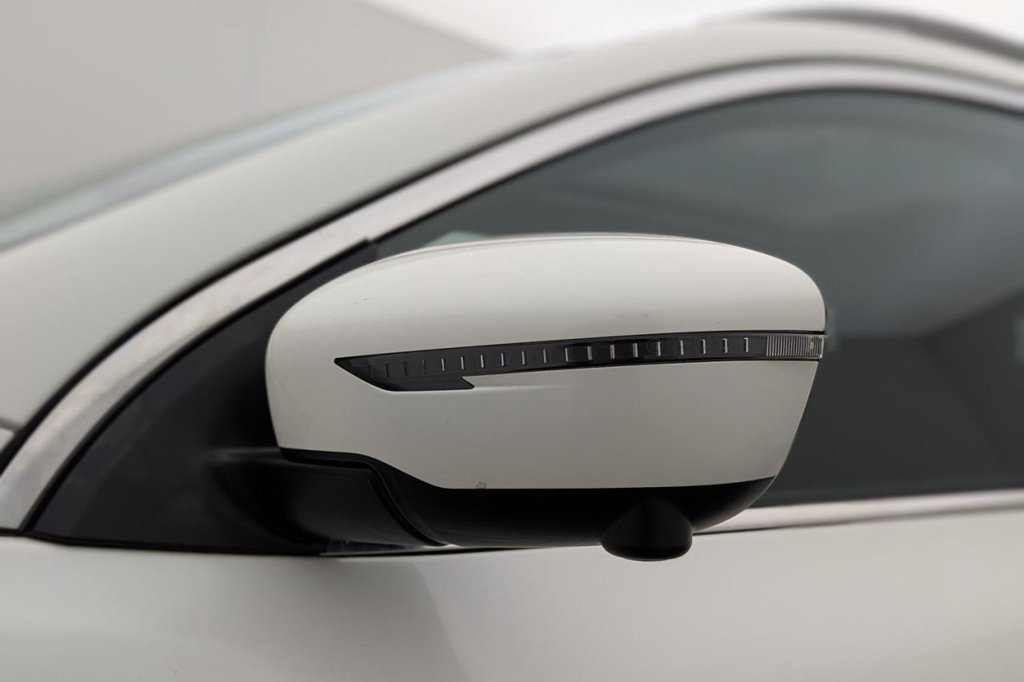 Used Nissan Qashqai 2017 for sale - 77212258: Photo 37