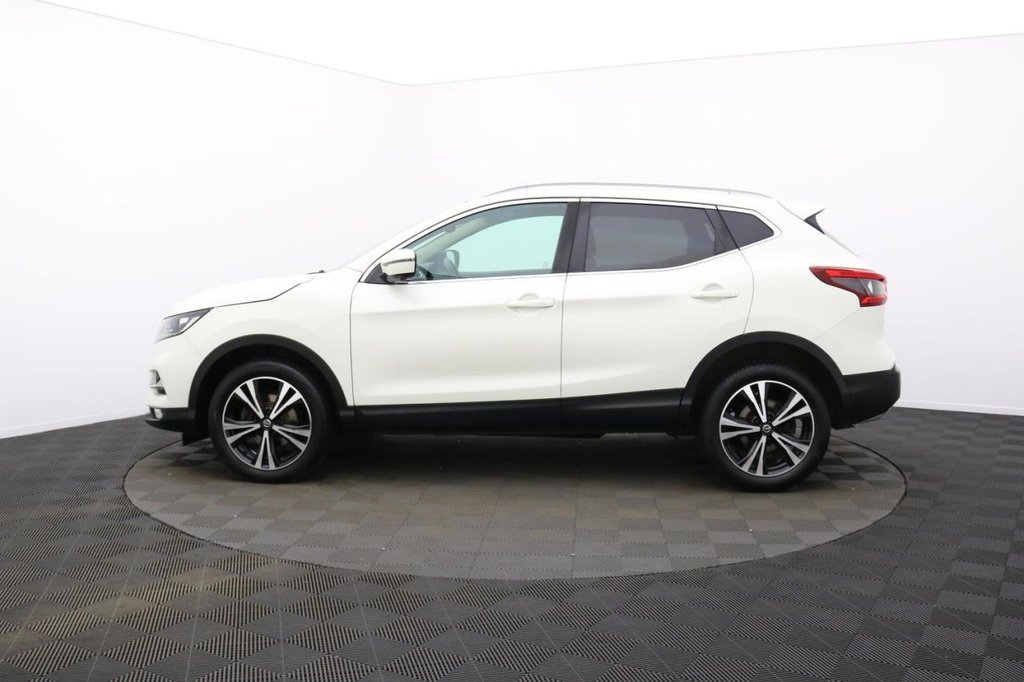 Used Nissan Qashqai 2017 for sale - 77212258: Photo 8