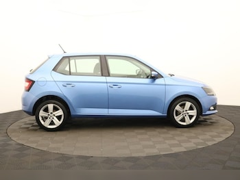 Used Skoda Fabia 2018 for sale - 77564026: Photo