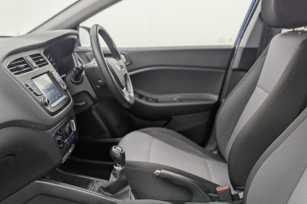 Used Hyundai i20 2019 for sale - 77342104: Photo 23