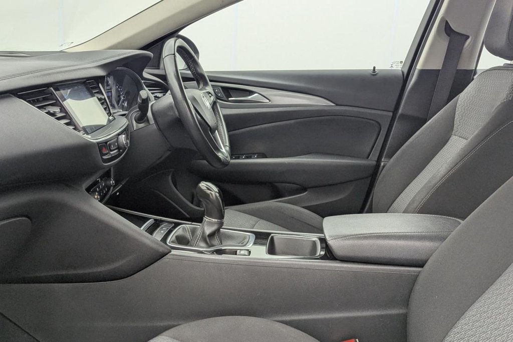 Used Vauxhall Insignia 2018 for sale - 77287863: Photo 25