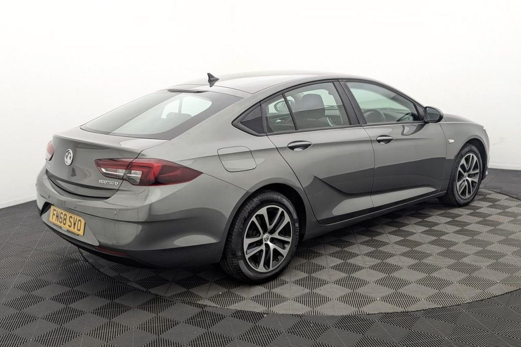 Used Vauxhall Insignia 2018 for sale - 77287863: Photo 40