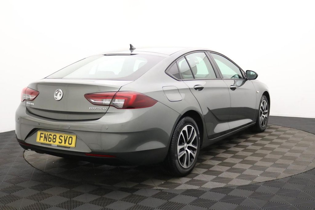 Used Vauxhall Insignia 2018 for sale - 77287863: Photo 5