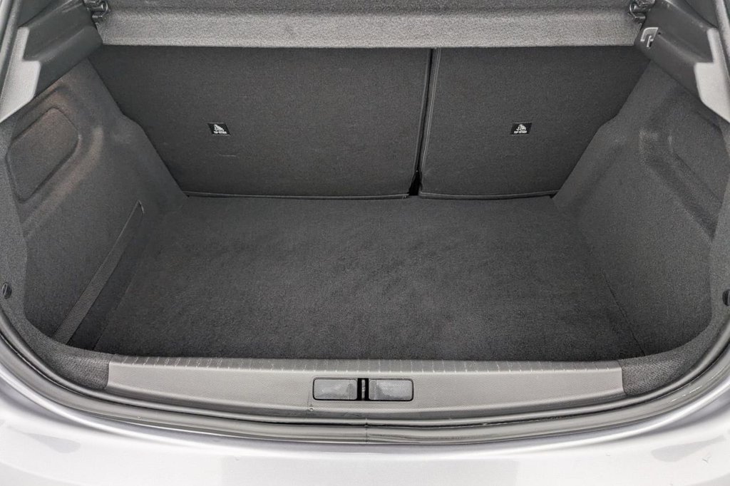 Used Peugeot 208 2022 for sale - 77212198: Photo 18