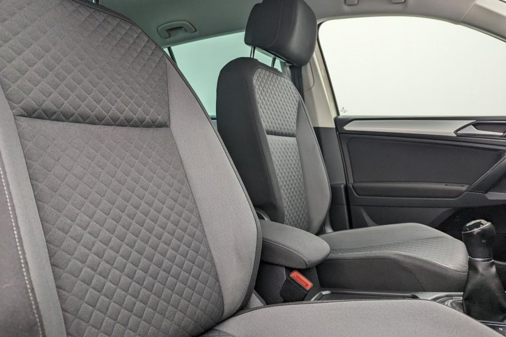Used Volkswagen Tiguan 2018 for sale - 77212380: Photo 14