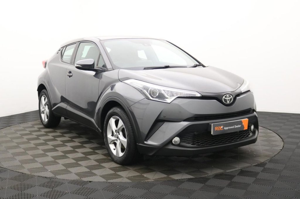 Used Toyota C-HR 2017 for sale - 77212913: Photo 11