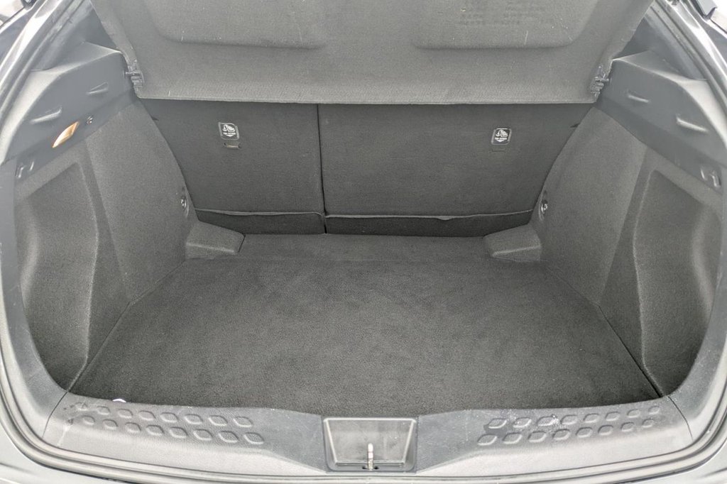 Used Toyota C-HR 2017 for sale - 77212913: Photo 19