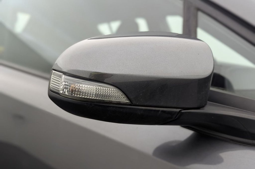 Used Toyota C-HR 2017 for sale - 77212913: Photo 35