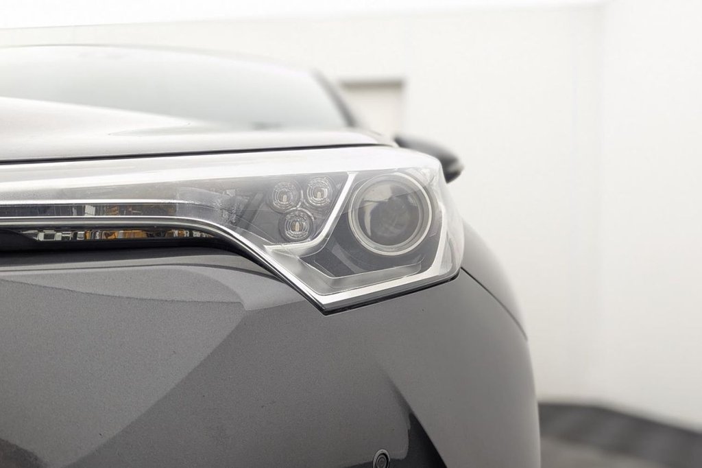 Used Toyota C-HR 2017 for sale - 77212913: Photo 40